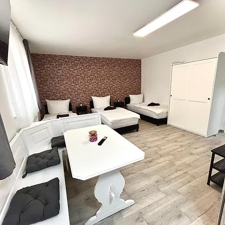 Apartment Direkt An Der U-bahn Fuerth