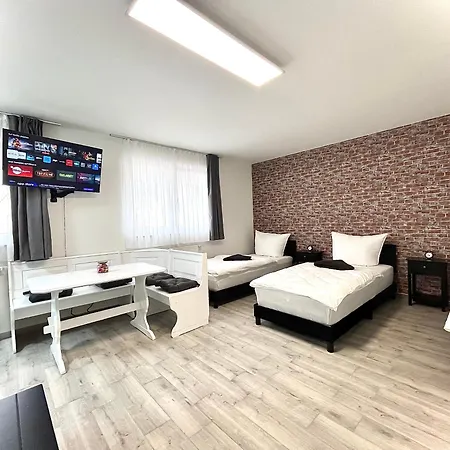 Apartment Direkt An Der U-bahn *